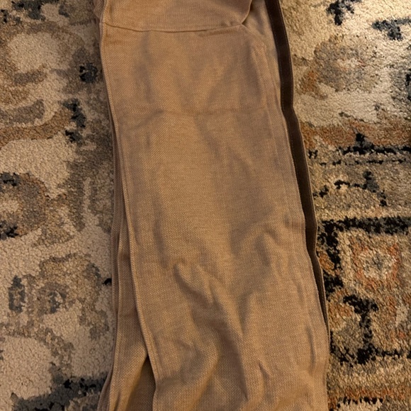 NIP Kivik Ottoman Foot Stool Cover Tallmyra Beige NWT - Picture 10 of 12